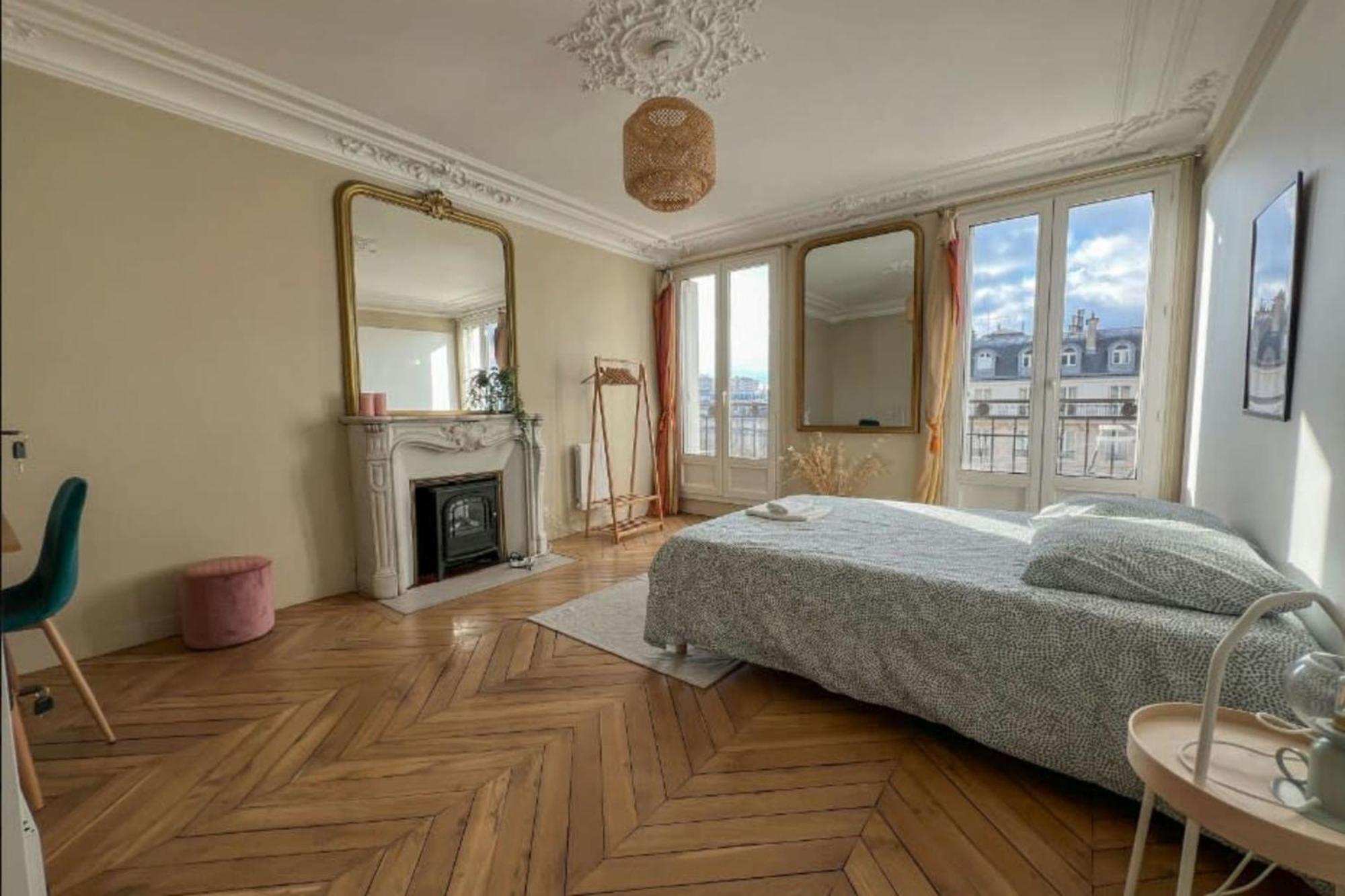 Flexliving - Whole Flat - Voltaire *