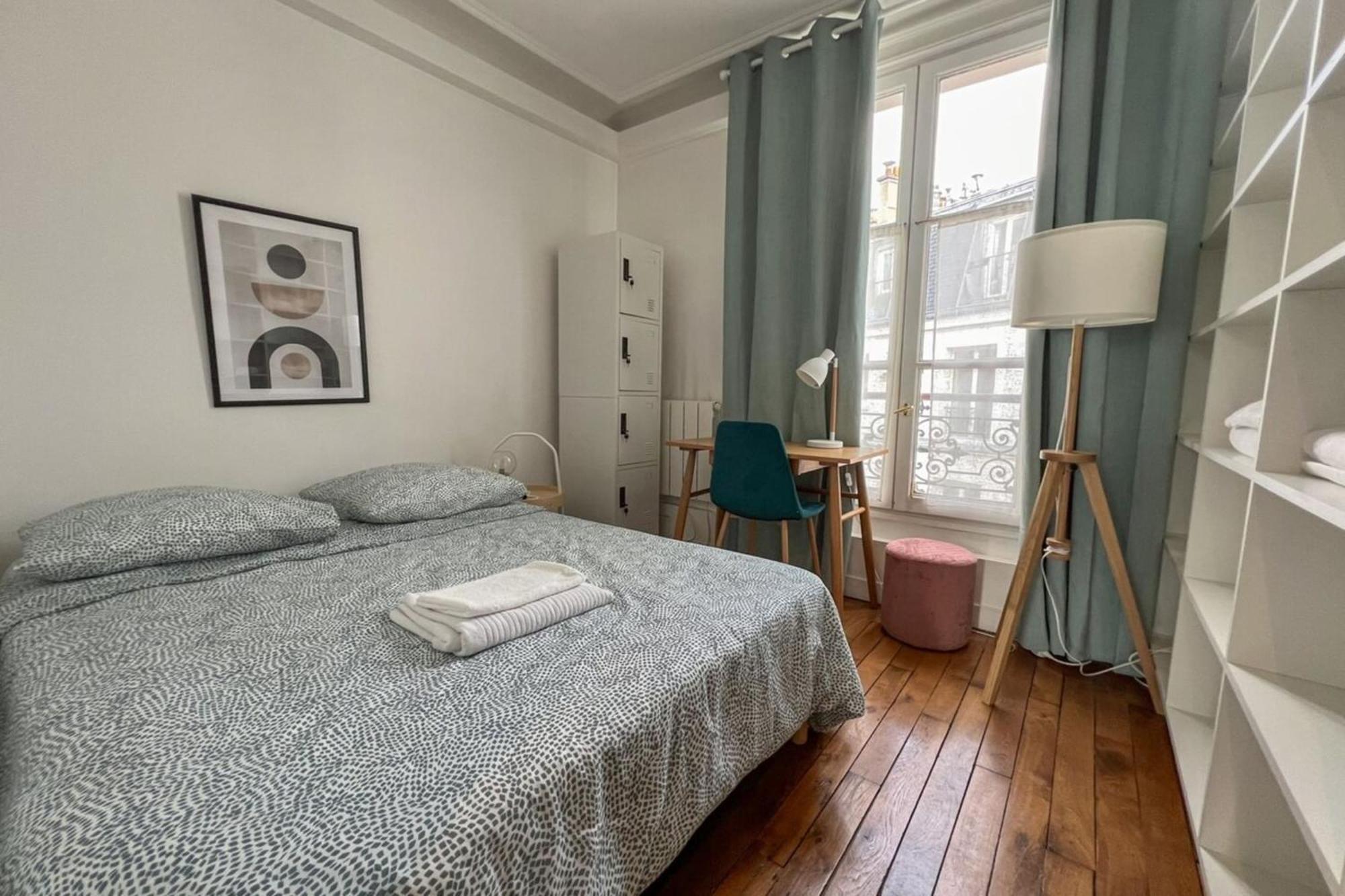 Flexliving - Whole Flat - Voltaire Apartment